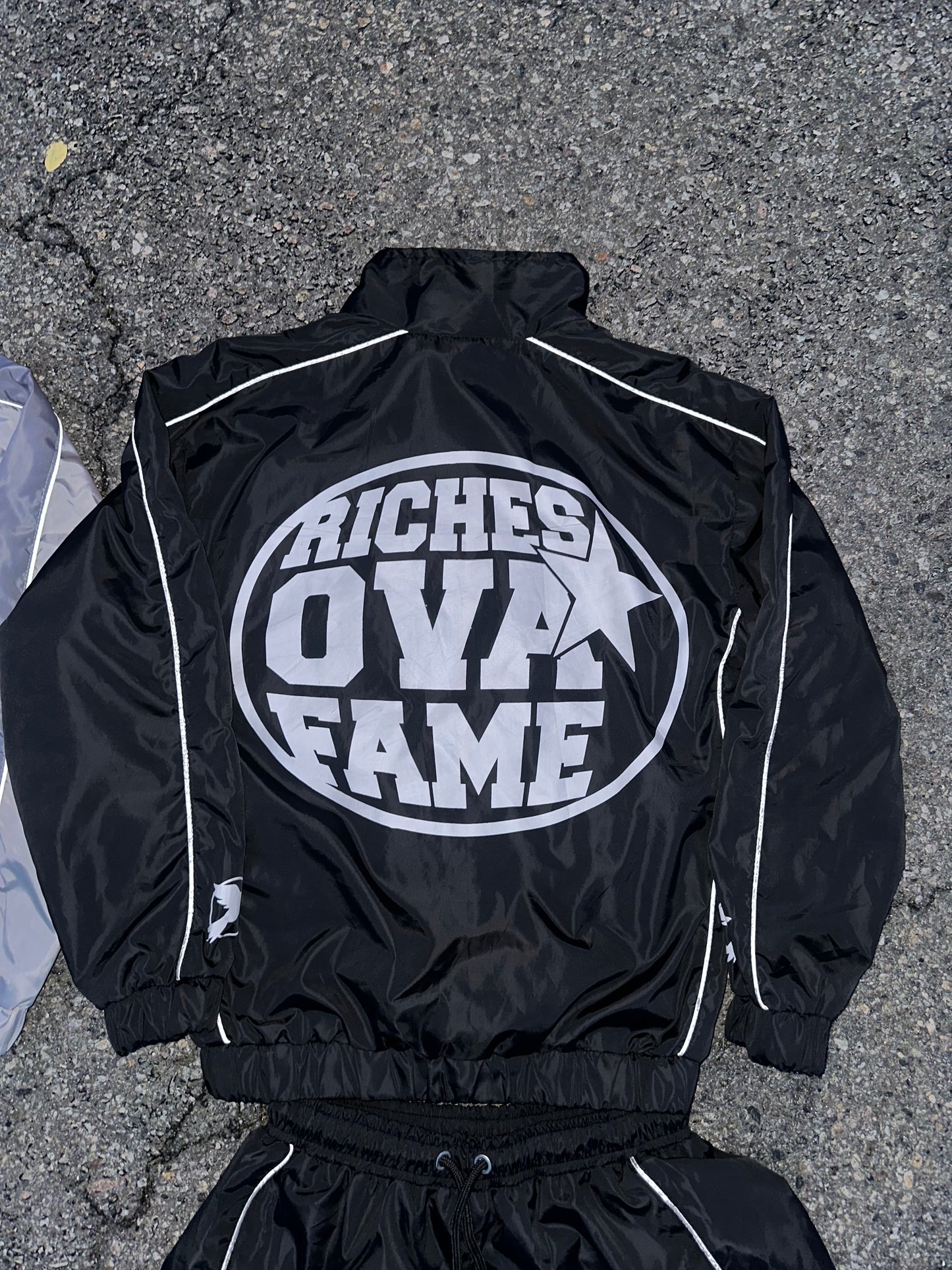 WINDBREAKER RICHE$ OVA FAME SET